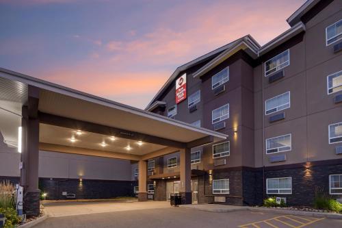 Best Western PLUS Fort Saskatchewan Inn & Suites