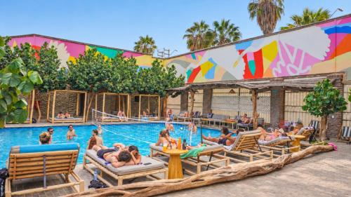 Viajero Huacachina Hostel