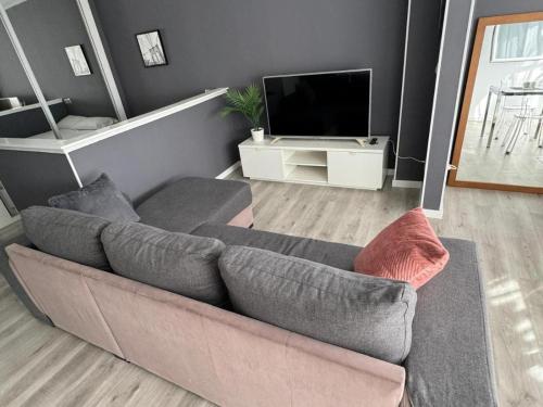Estudio in Pau 5, 10 minutes from the beach
