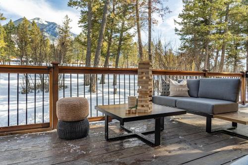 Matterhorn with Hot Tub and Ping-Pong in Fairmont Hot Springs (BC)