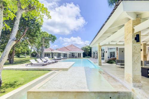 Villa Marena Sunset Retreat