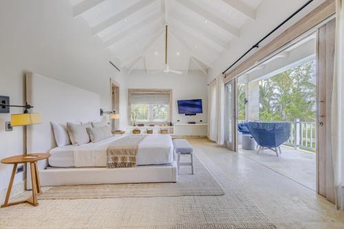 Villa Marena Sunset Retreat - image 3