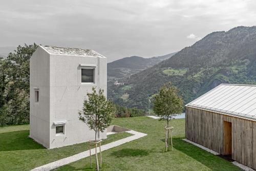 Val Mira - Tower Suites