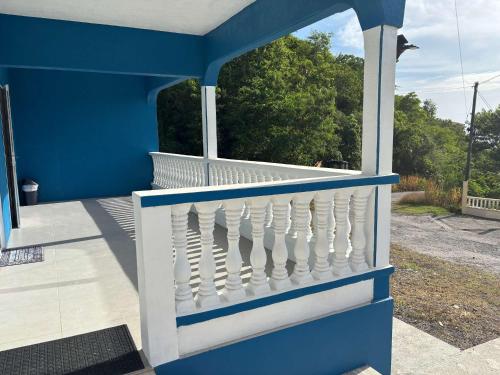 Castaways Haven Apt Few steps from Mero Beach in Mero