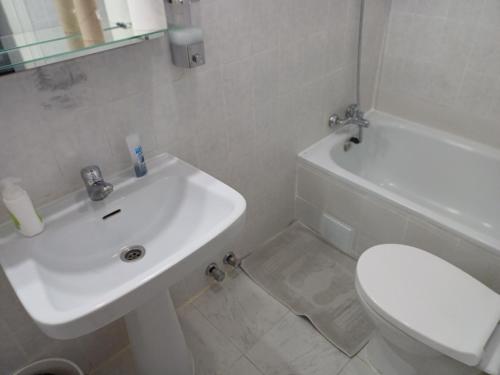 Apartamento Grande Madrid Centro - image 3