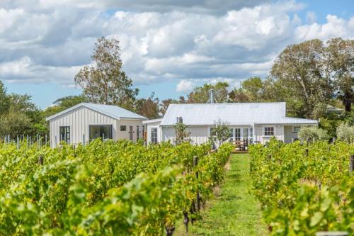. The Wine Shed & Lodge