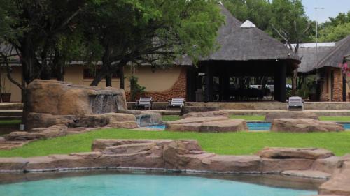 Thabaledi Game Lodge