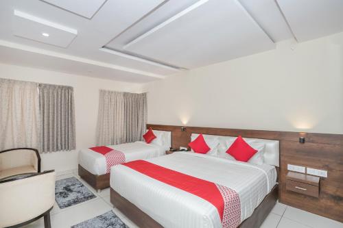 Hotel Ivy Dew drops in Kitthaganahalli