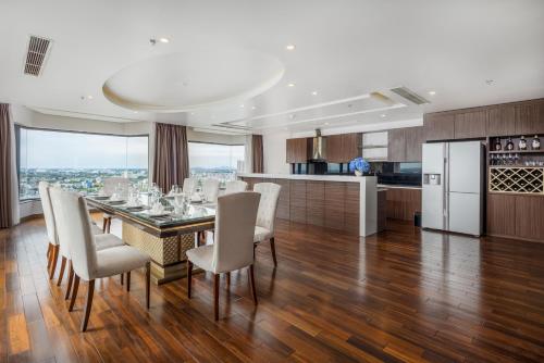 Kitchen, Central Hotel Thanh Hoa in Thanh Hoá / Sầm Sơn Beach