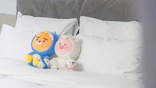 1 queen bed
