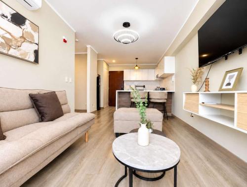 Luxury 2BR Stay San Isidro