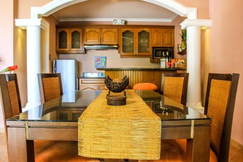 Prestige Suite image 3