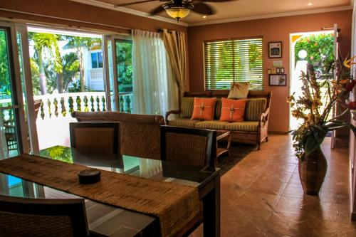 Prestige Suite image 5