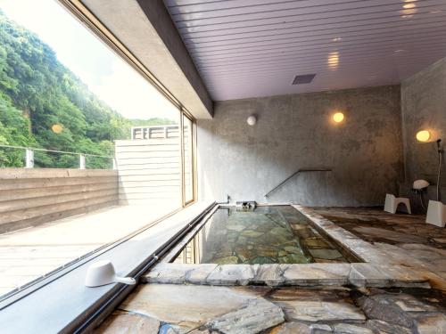 Hot spring bath, 奥天ケ瀬温泉　お花 in Kusu