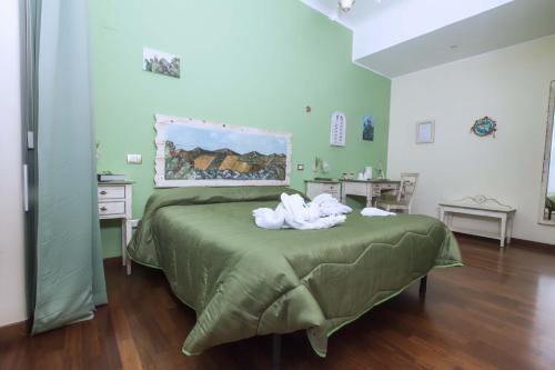 Double Room with Balcony room in Stupor Mundi Bed and Breakfast