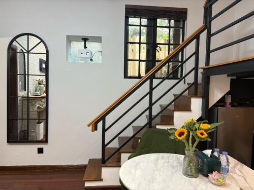 Floris Suites, Šanghaj