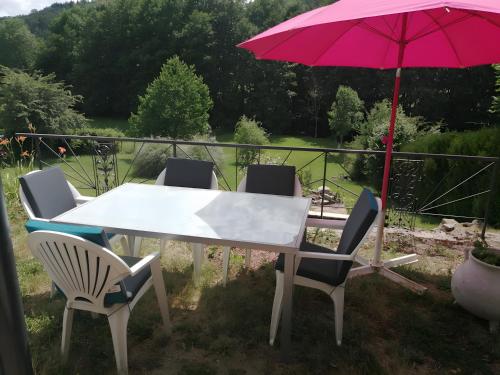 Gîte Le Petit Buis - Location saisonnière - Chissey-en-Morvan