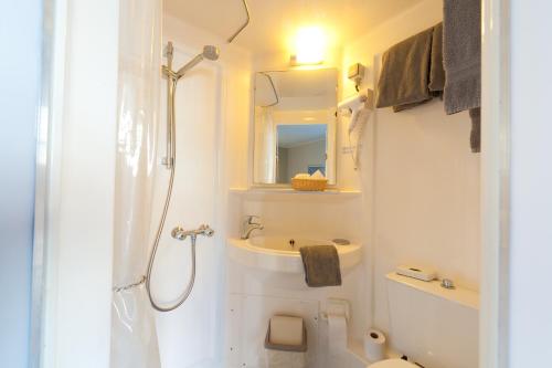 Canalview Hotel Ter Reien Room Type - Standard Double Room