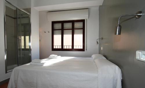 Hostal Ripoll Ibiza - main image