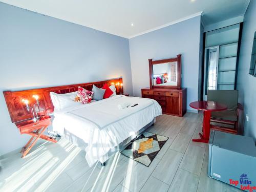 Top Villa Lodge in Lupane in Dete