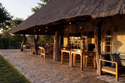 บริการและสิ่งอำนวยความสะดวก, Hideaways Nantwich Lodge, Hwange in ฮวางเก