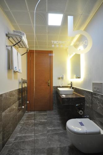 Double Comfort Hotel - image 13