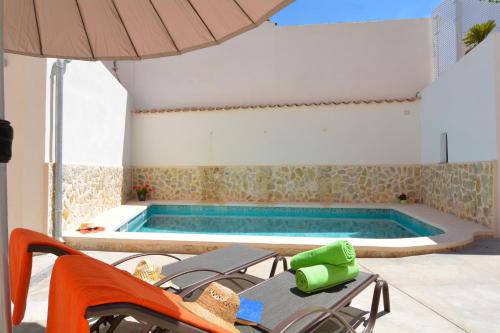 Mallorca Town House with Pool - image 12