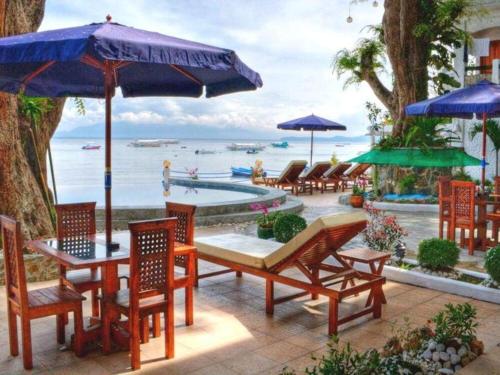 Angelyn's Dive Resort in Puerto Galera