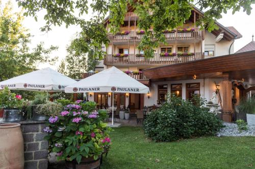 Kert, Hotel & Restaurant Becher in Donzdorf