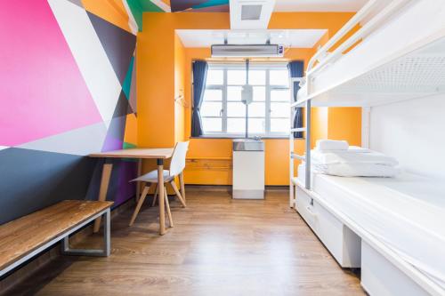 Generator London - image 4