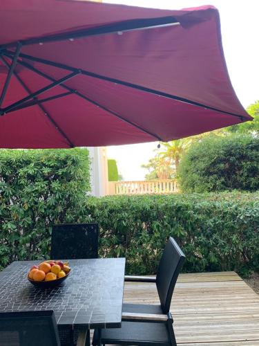 Sunny terrace apartment seaview, free parking