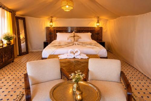 Ліжко, Desert Pearl Camp Merzouga in Мерзуга