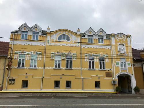 Hotel Armando - image 14
