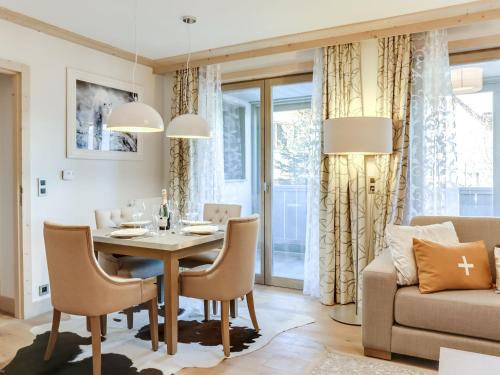 Appartement moderne 3 pièces à Courchevel avec parking et wifi