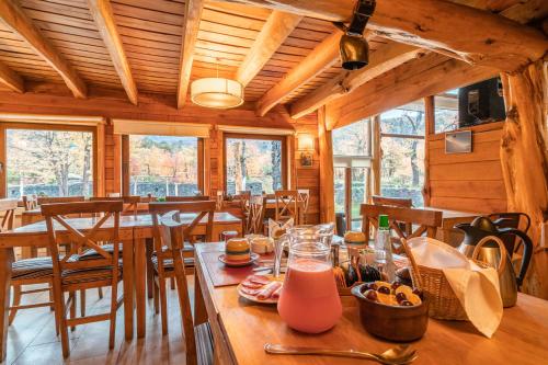 Food and beverages, Rocanegra Mountain Lodge Chile in Termas De Chillan