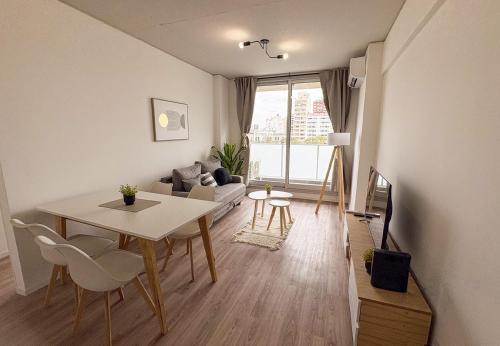 RentUp - Encantador a Estrenar con Balcon Cerca de San Telmo y Puerto Madero