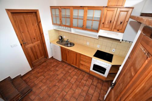 Travel Hostel - image 13