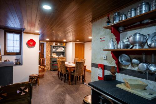 Seadmed, Casinha do Mexico in Gondramaz