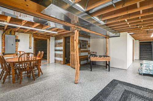 Wooded Escape w/ Pond & Grill in Pleasant City! in Caldwell (OH)