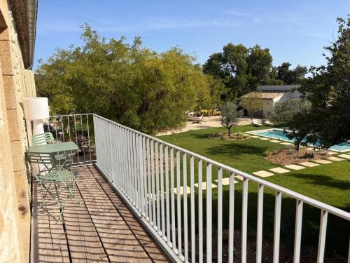 Appartement dans un mas provençal rénové (Appartement dans un mas provencal renove) in Saint Hilaire D'Ozilhan