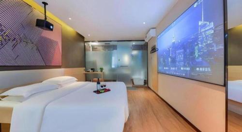 IU Hotel·Jiayuguan People's Shopping Mall