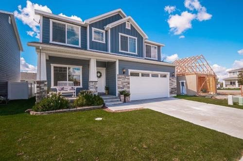 Fasiliti, Private Rexburg 5 Bedroom Home with Bonus Loft The in Rexburg (ID)