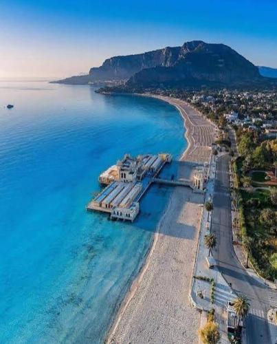 CoralSunsetMondello