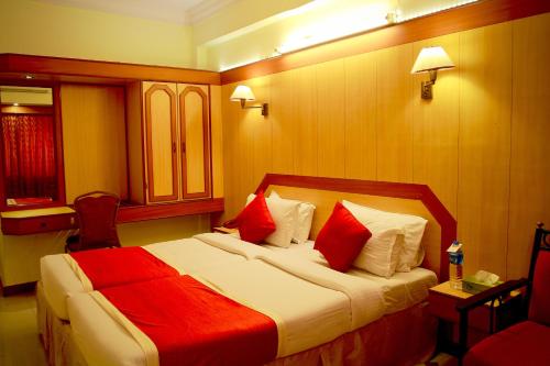 Hotel Swagath Hotel Swagath is perfectly located for both business and leisure guests in Bangalore. The hotel offers a high standard of service and amenities to suit the individual needs of all travelers. Take adva