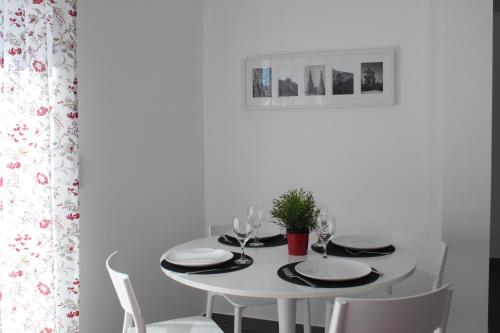 Faciliteiten, Cabriz White House in Cabriz