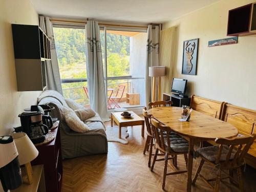 Cocon alpin 6 pers Pied des pistes Vue Vercors