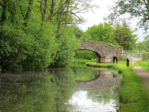 Aqueduct Cottage