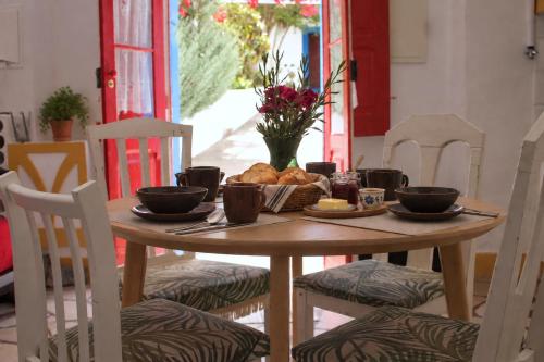 Maré Guesthouse - Garden, Yoga & Surf (Mare Guesthouse - Garden, Yoga & Surf) in Ericeira Városközpont