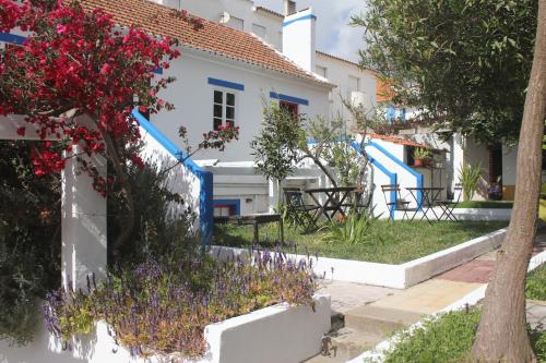 Maré Guesthouse - Garden, Yoga & Surf (Mare Guesthouse - Garden, Yoga & Surf) in Ericeira Városközpont
