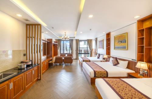 Guestroom, La Fleur Premium Central Apartment Hotel in Dalat